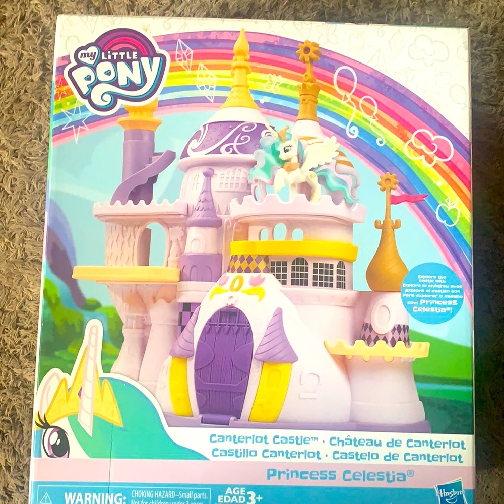 My Little Pony Canterlot Castle